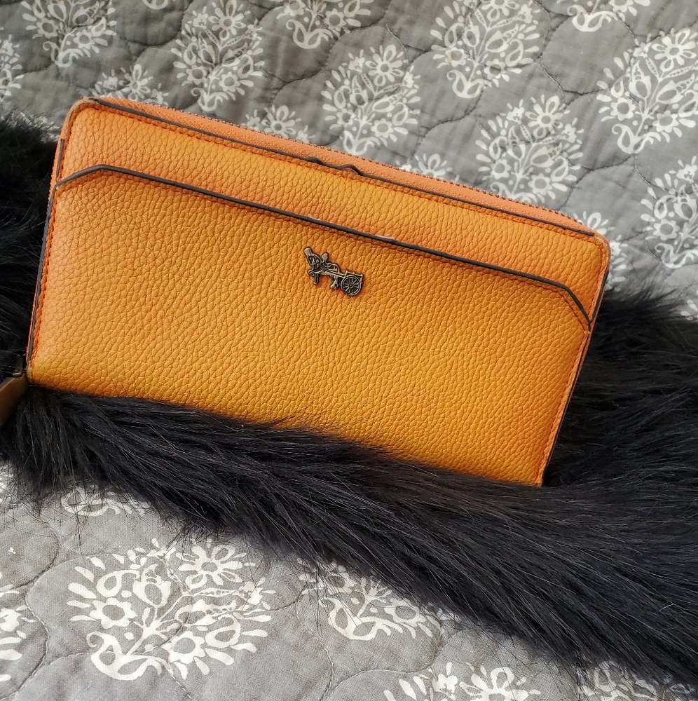 Wallet - Picture 1 of 5